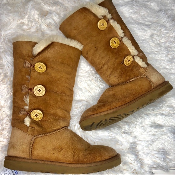 UGG Shoes - Bailey Button Ugg Boots
